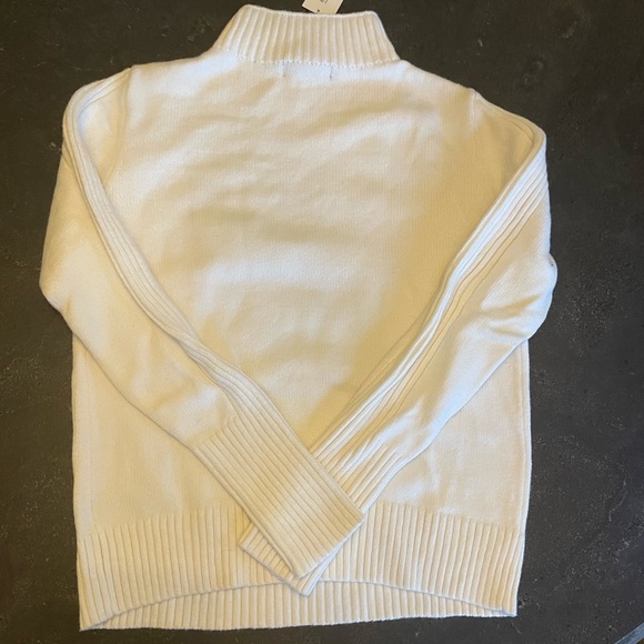 White Banana Republic Turtle Neck - Picture 2 of 4